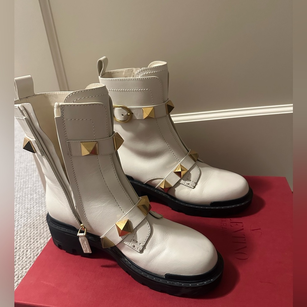 Valentino combat boot - soft white - size 38.5